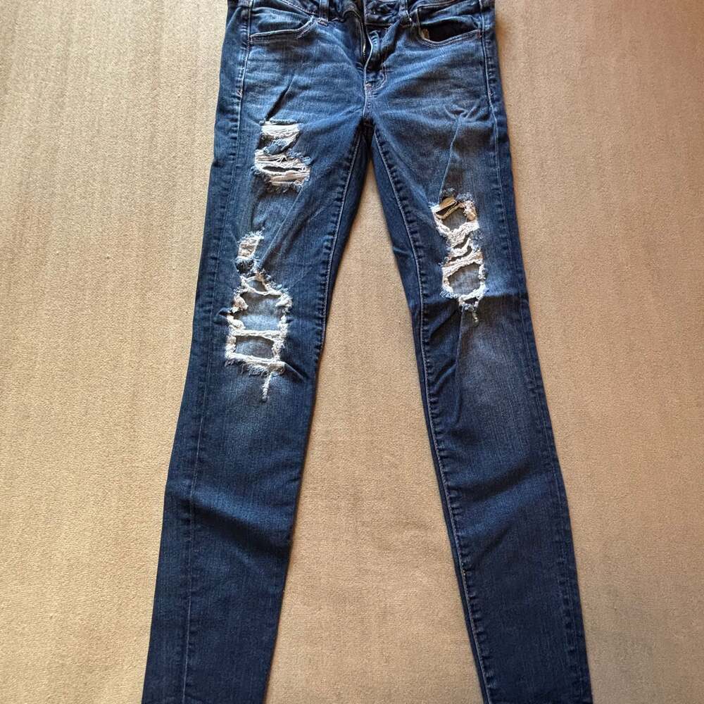 American Eagle Ripped Skinny Jeans
